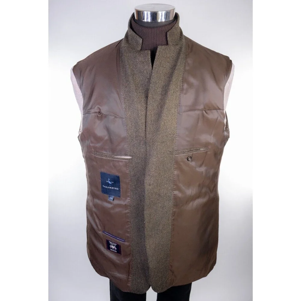 Tailorbyrd Fabric By MOON Herringbone Olive Green Blazer 48L Two Button Jacket